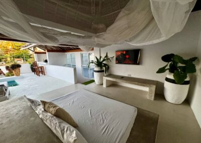 The Penthouse Villa Paje Day bed poolside